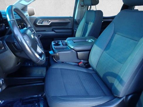 Used 2022 Chevrolet Silverado 1500 LT image 9