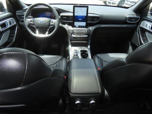 Used 2020 Ford Explorer ST w/ ST Street Pack AWD/4WD image 26