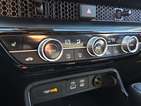 Used 2023 Honda CR-V EX-L image 21