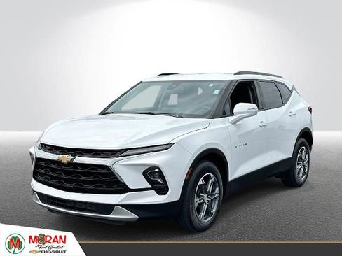 Certified 2024 Chevrolet Blazer LT AWD/4WD image 1