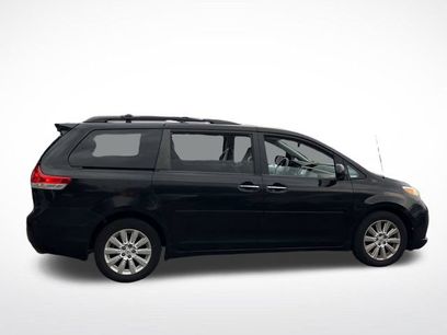 Used 2014 Toyota Sienna XLE w/ Entertainment Package