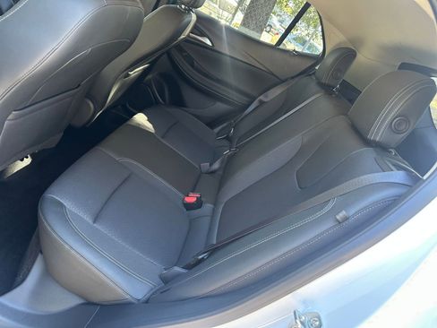 Used 2025 Buick Encore GX Preferred image 20