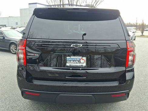 Used 2023 Chevrolet Tahoe Z71 w/ Luxury Package image 5