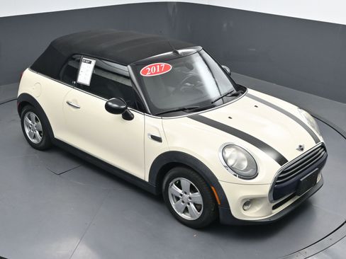 Used 2017 MINI Cooper Convertible image 32