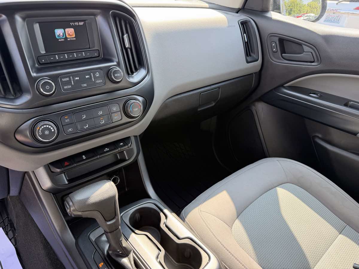 Used 2016 Chevrolet Colorado W/T w/ WT Convenience Package RWD image 17