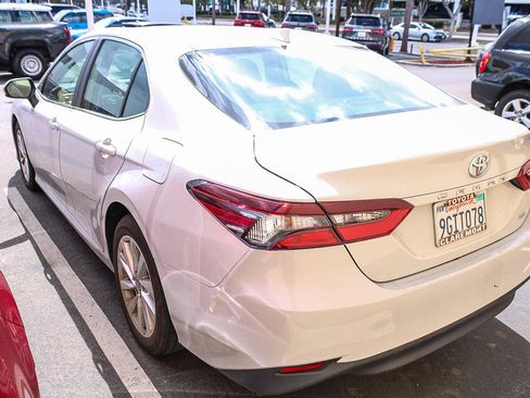 Used 2023 Toyota Camry LE FWD image 15