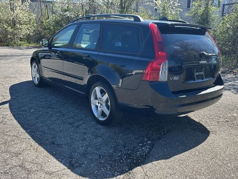 Used 2008 Volvo V50 2.4i image 7