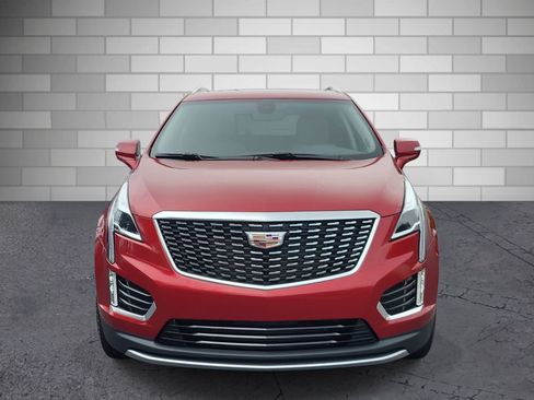 Certified 2022 Cadillac XT5 Premium Luxury w/ LPO, Premium Carpet Package FWD image 8