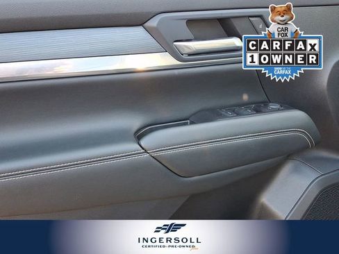 Used 2025 GMC Terrain Elevation image 16