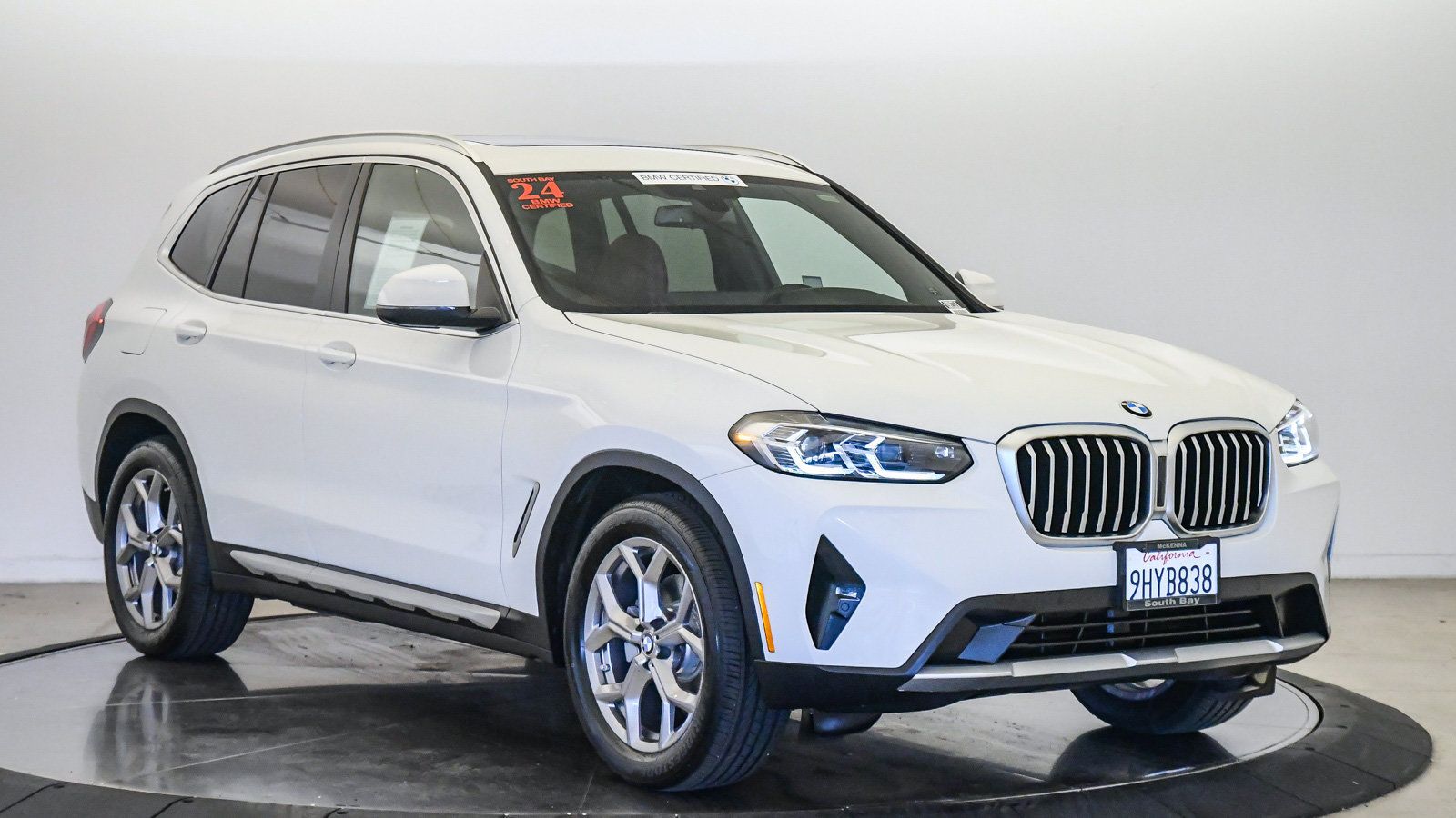 Certified 2024 BMW X3 sDrive30i w/ Premium Package RWD image 6
