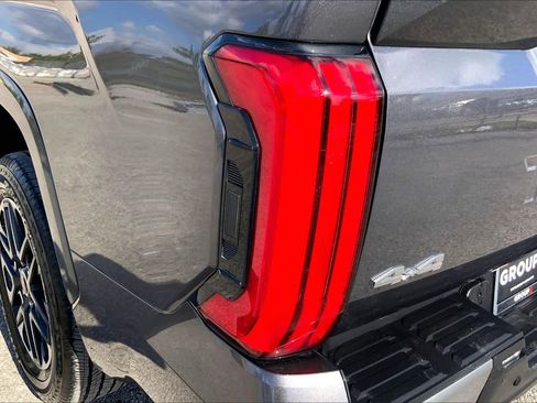 Used 2024 Toyota Tundra Limited image 27