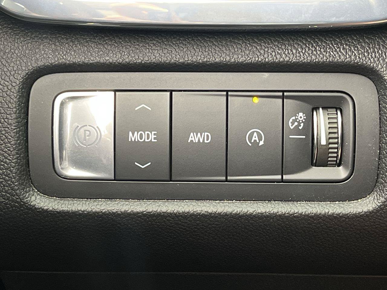 Used 2026 GMC Acadia Elevation w/ Black Edition AWD/4WD image 17