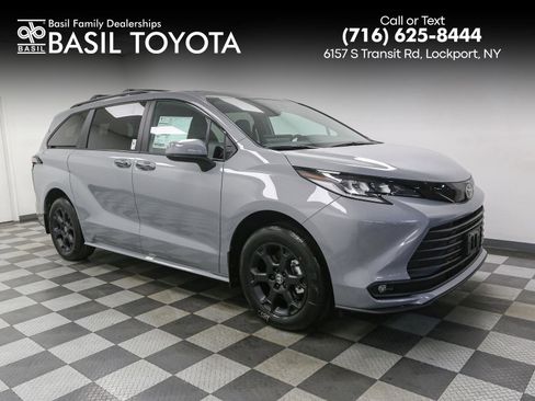 New 2026 Toyota Sienna XLE Woodland Edition AWD/4WD image 1