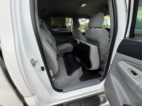 Used 2007 Toyota Tacoma PreRunner RWD image 23