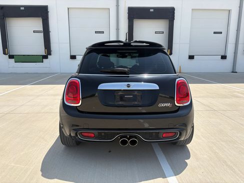 Used 2014 MINI Cooper S FWD image 8