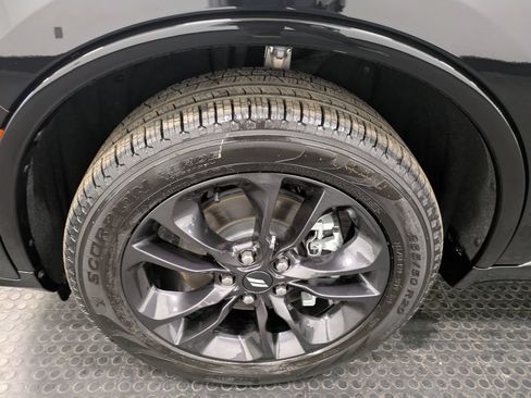 Used 2026 Dodge Durango GT AWD/4WD image 8