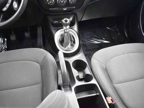 Used 2015 Kia Soul image 22