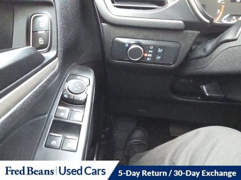 Certified 2022 Ford Escape SE w/ Cold Weather Package image 20