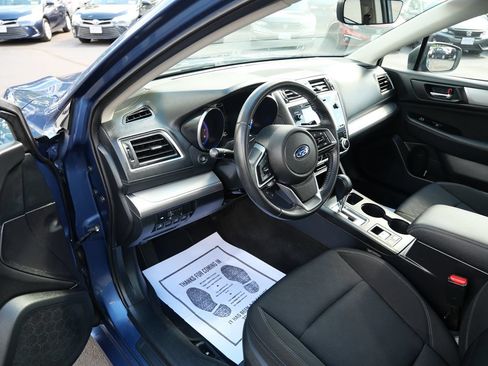 Used 2019 Subaru Legacy 2.5i Premium AWD/4WD image 9