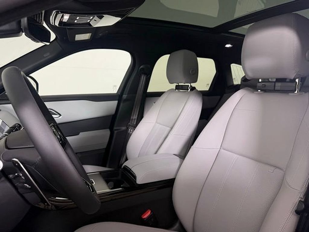 New 2026 Land Rover Range Rover Velar S AWD/4WD image 5