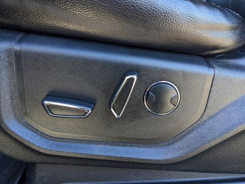 Used 2018 Ford F250 Lariat w/ Lariat Ultimate Package image 54