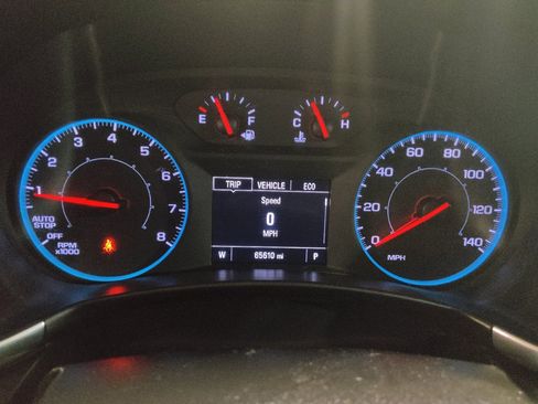 Used 2019 Chevrolet Equinox LS FWD image 23