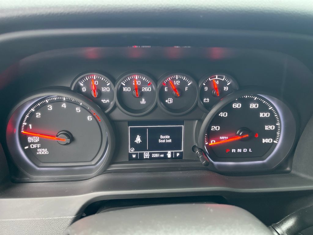 Used 2026 Chevrolet Silverado 1500 Custom Trail Boss w/ LPO, Dark Essentials Package AWD/4WD image 19