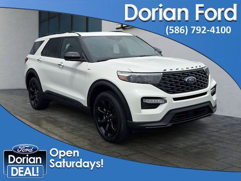 Certified 2024 Ford Explorer ST-Line w/ Class IV Trailer Tow Package AWD/4WD image 1