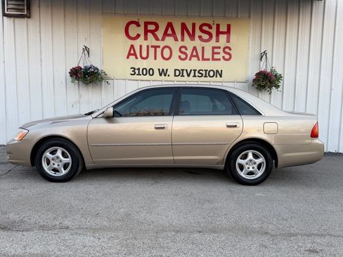 Used 2001 Toyota Avalon XL image 5