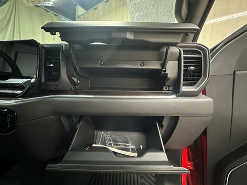 Certified 2025 GMC Sierra 1500 Elevation AWD/4WD image 19