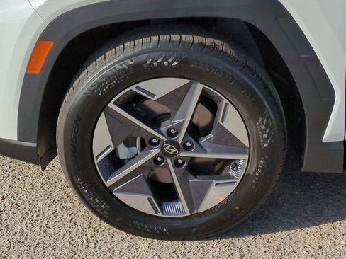 New 2026 Hyundai Tucson SEL image 11