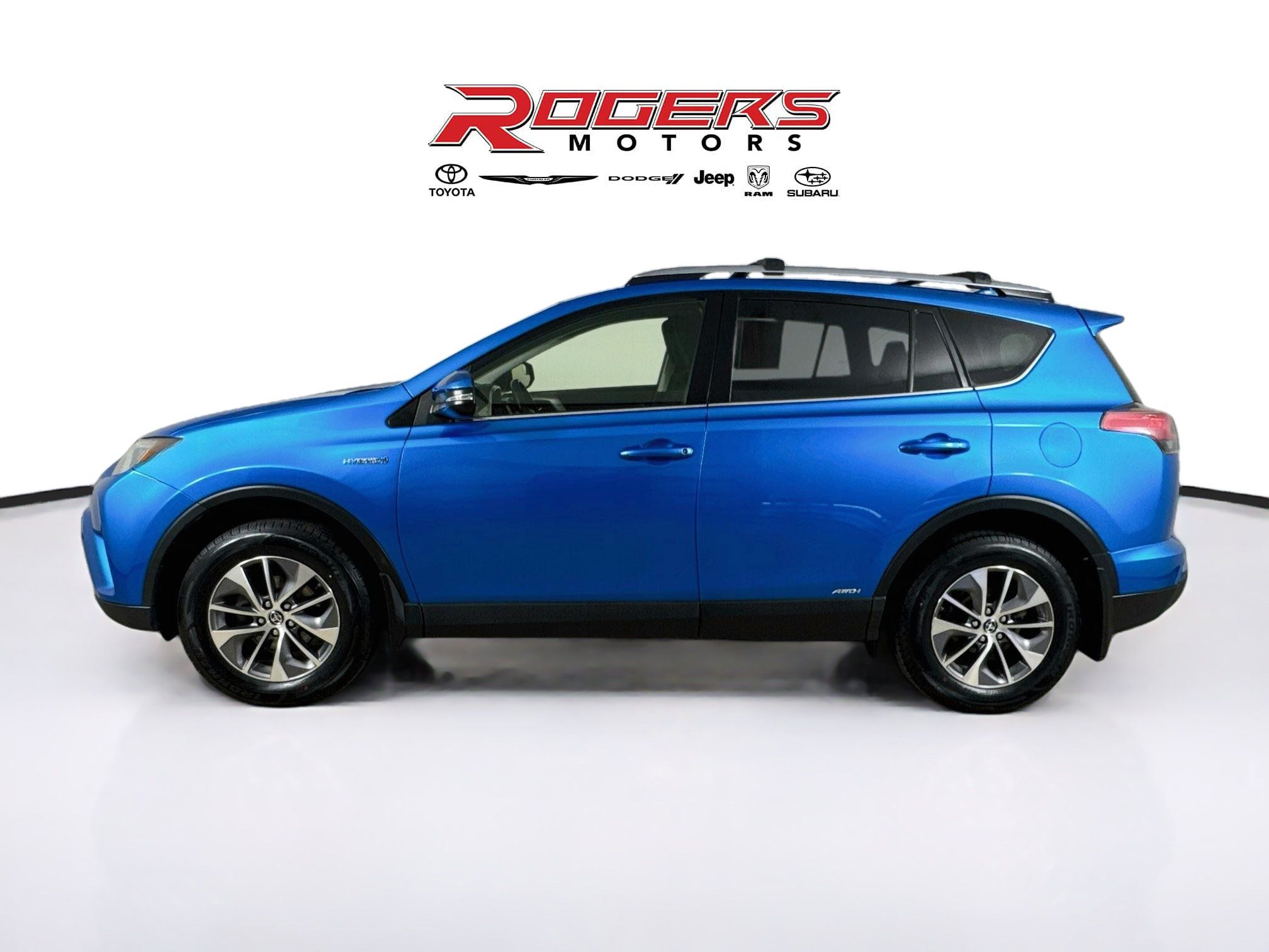 Certified 2018 Toyota RAV4 XLE AWD/4WD image 9