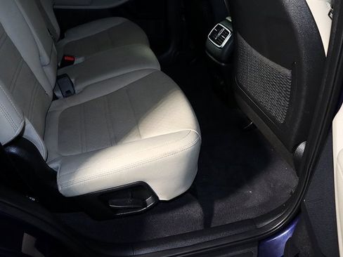 Used 2018 Kia Sorento LX image 30