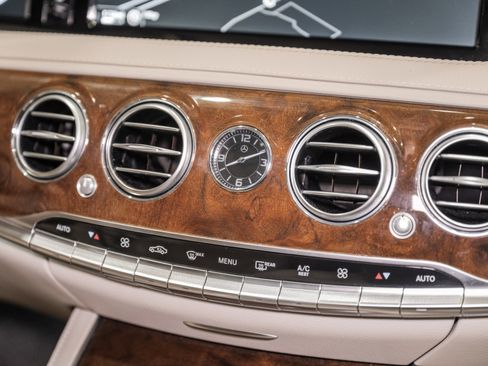 Used 2015 Mercedes-Benz S 550 4MATIC Sedan image 37