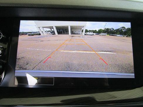 Used 2023 Buick Envision Essence AWD/4WD image 39