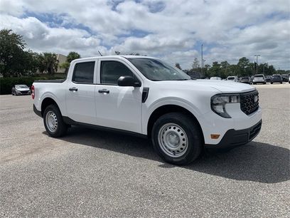 New 2025 Ford Maverick XL w/ Equipment Group 102A