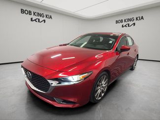 Used 2021 MAZDA MAZDA3 s FWD video 1