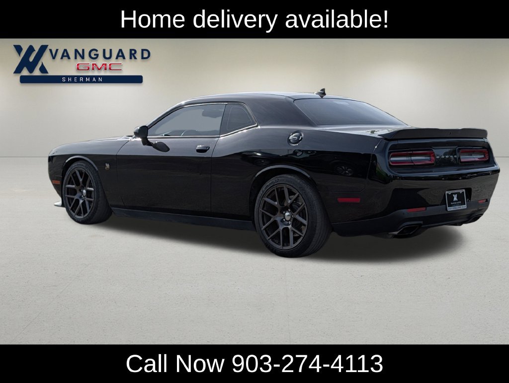 Used 2016 Dodge Challenger R/T Scat Pack RWD image 4