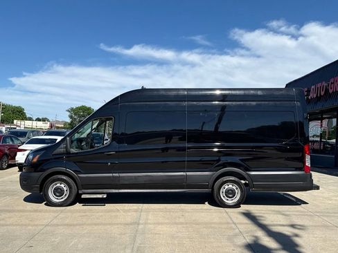 Used 2022 Ford Transit 250 148 High Roof Extended w/ Load Area Protection Package RWD image 3