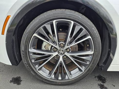 Used 2023 Toyota Prius XLE image 27