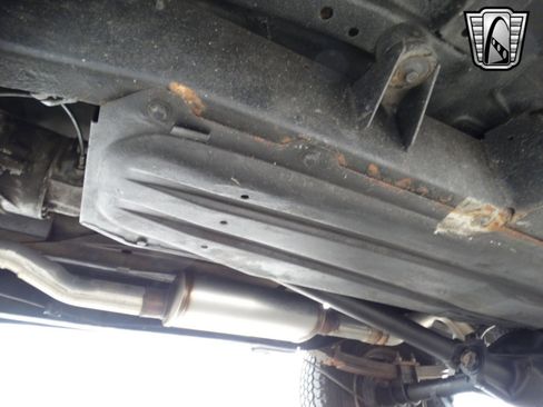 Used 1986 Jeep Grand Wagoneer image 14