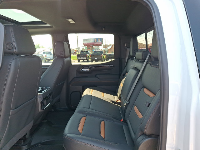 New 2026 GMC Sierra 1500 AT4 w/ Technology Package AWD/4WD image 7