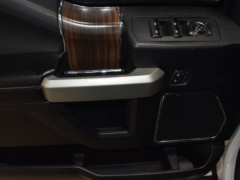 Used 2016 Ford F150 Lariat w/ Equipment Group 502A Luxury image 32