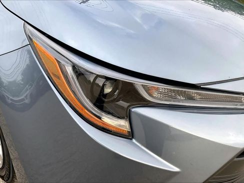 Used 2026 Toyota Corolla LE FWD image 27