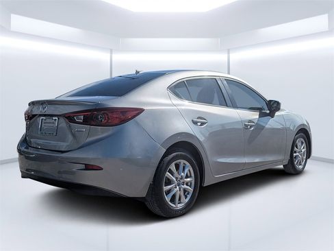 Used 2015 MAZDA MAZDA3 i Grand Touring image 3