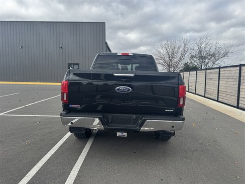 Used 2019 Ford F150 Lariat w/ Equipment Group 502A Luxury image 4