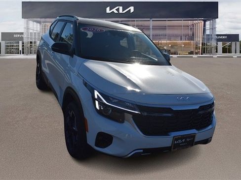 New 2026 Kia Seltos S image 9