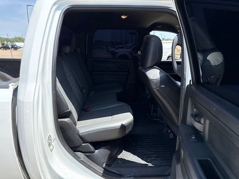 Used 2022 RAM 2500 Tradesman w/ Special Service Vehicle Group AWD/4WD image 11