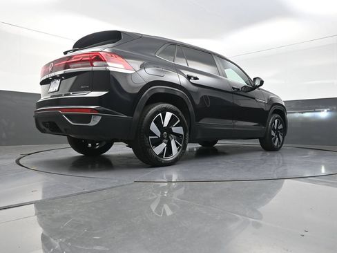 Used 2026 Volkswagen Atlas Cross Sport SE AWD/4WD image 30