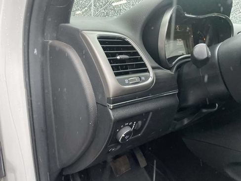 Used 2021 Jeep Grand Cherokee Limited AWD/4WD image 24